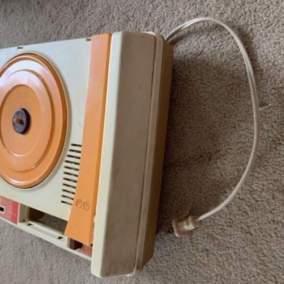 Vintage 1978 Fisher Price Record Player Phonograph-No Lid - Picture 6 of 10